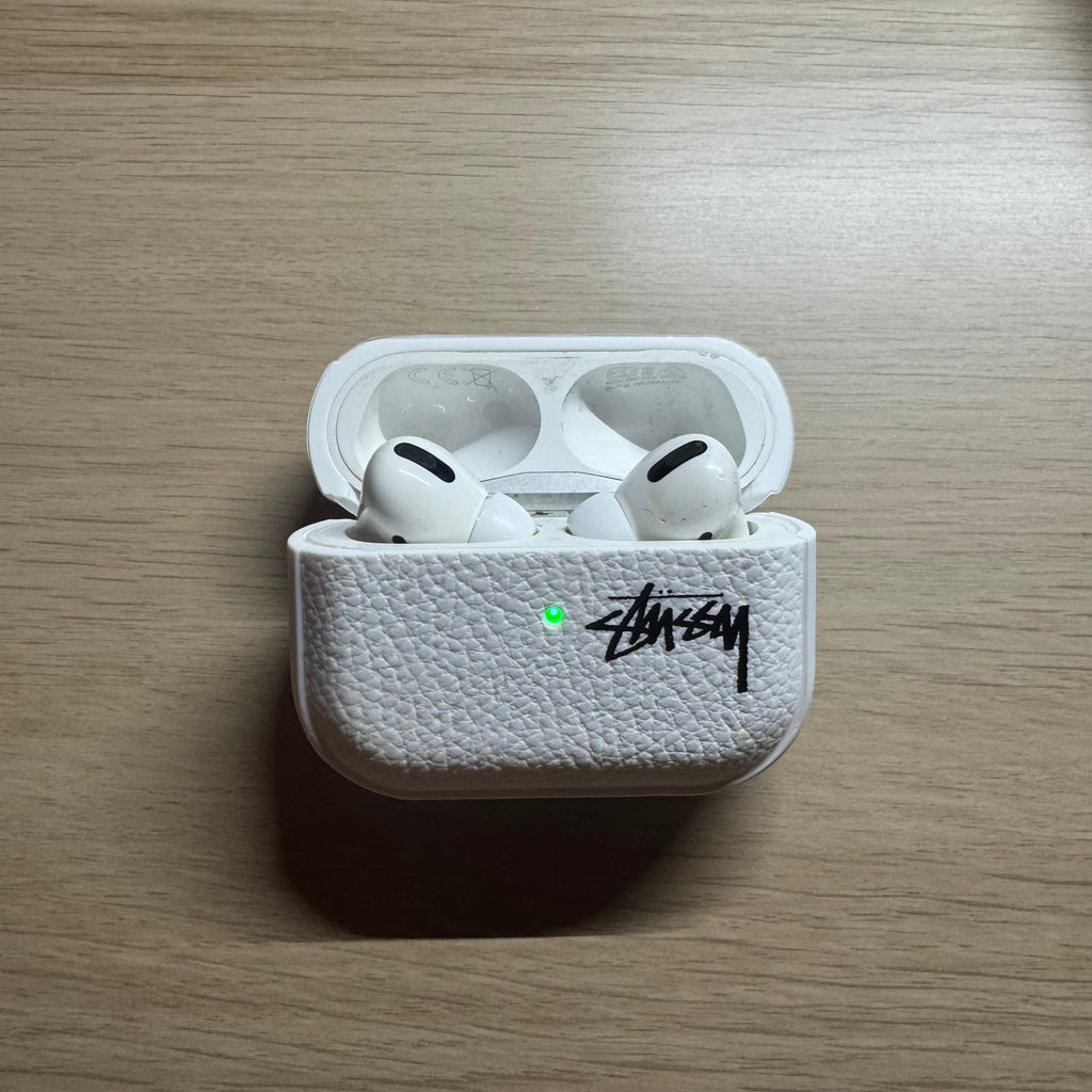 Stussy AirPods Hoesje Wit